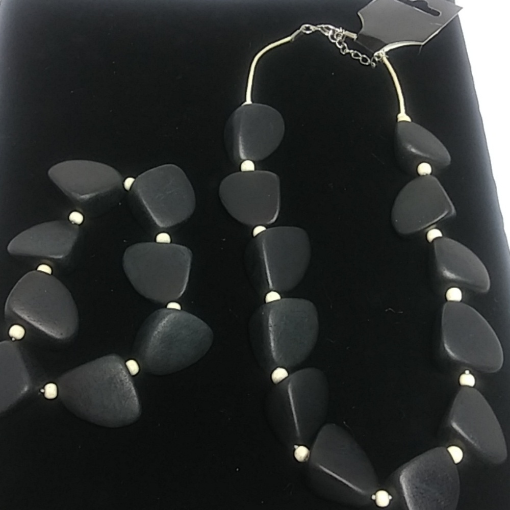 Black Wooden Beaded Necklace and Bracelet